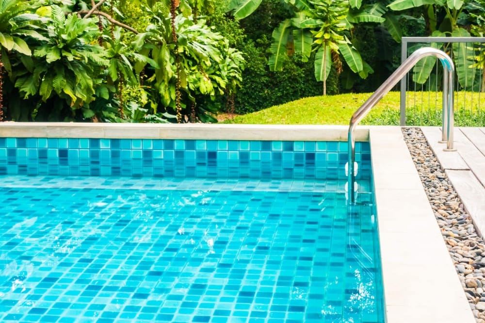 Can I Use Water Softener Salt In My Pool? - Koyuncu Salt